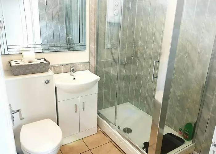 Cosy 2-bedroom House In Leith