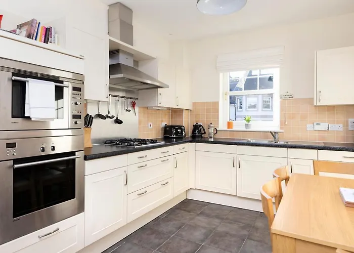 Joivy Modern Flat With Free Parking