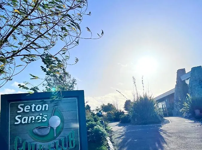 营地 Lovely 3 Bedroom In Seton Wi-fi Xbox