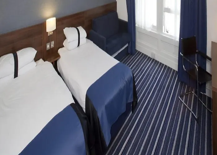 Piries Hotell 3*