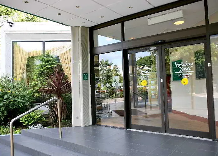 Express Centre By Ihg 3*