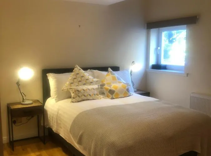 Apartament Private Parking 2 Bed 2 Bath