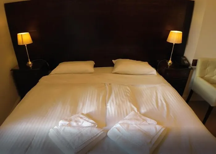 A-haven Townhouse Gasthof 3*