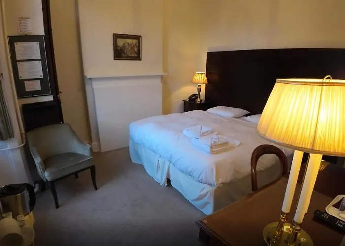 Gasthof A-haven Townhouse