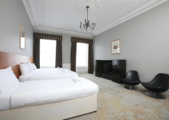 Apartmanhotel Cairn &