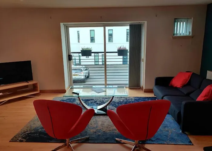 Διαμέρισμα West End & Eicc With Parking