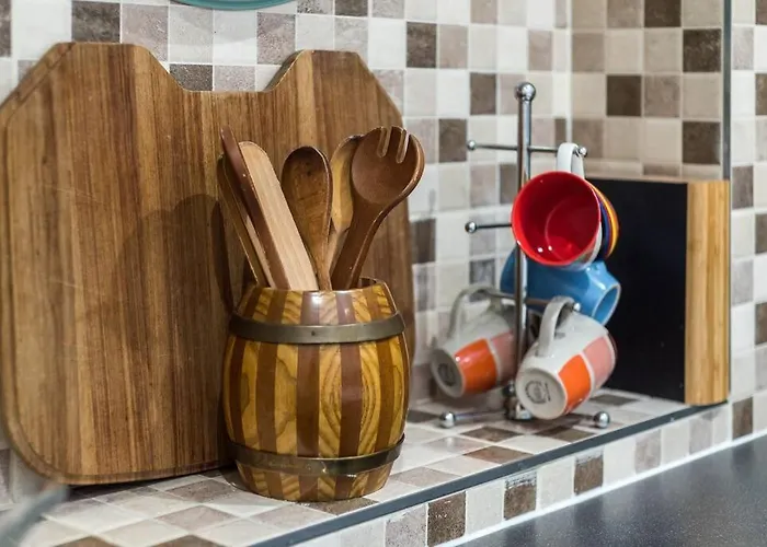 בית נופש Abercorn Semi-detached House אדינבורו