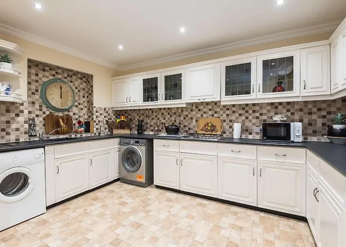 Abercorn Semi-detached House אדינבורו