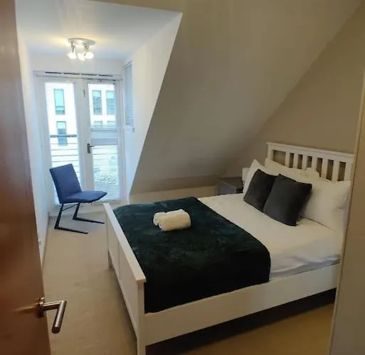 West End & Eicc With Parking Εδιμβούργο