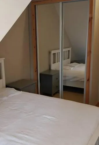 West End & Eicc With Parking Apartamento *