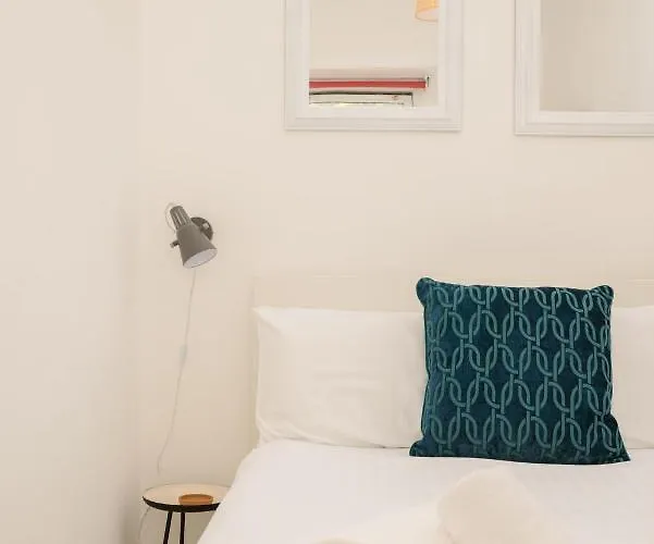 Lägenhet The Tollcross - Modern & Bright 1br