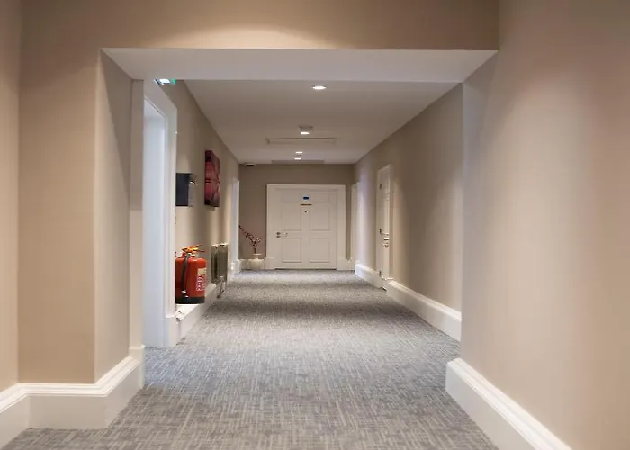 Hotel The Spires 3*