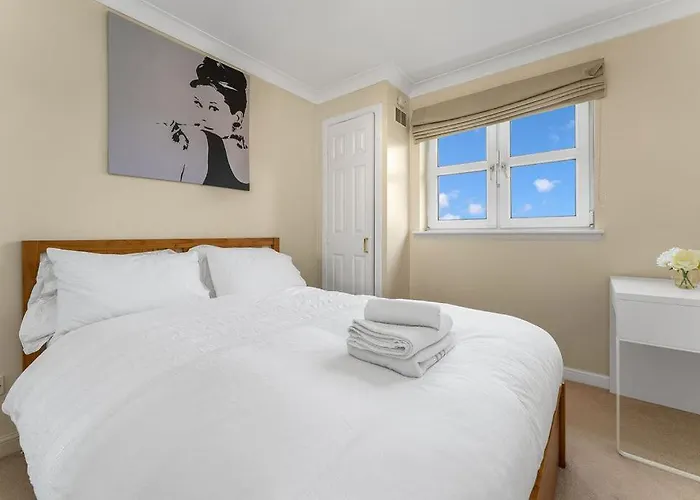 Modern 1br Flat - Free Parking + Lift * Edinburgh