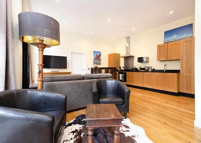 Joivy 1 Bed Flat In Old Town, Next To St Giles Cathedral 爱丁堡