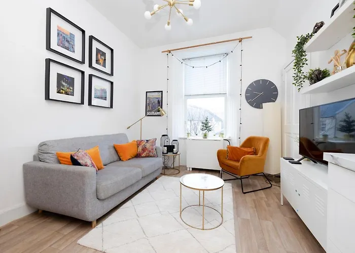 Joivy Bright And Modern Flat With Desk *