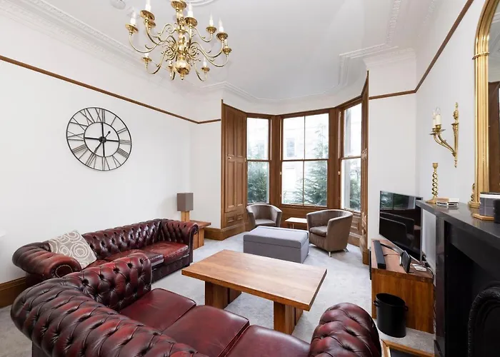 Joivy Spacious Near The Meadows Апартаменты