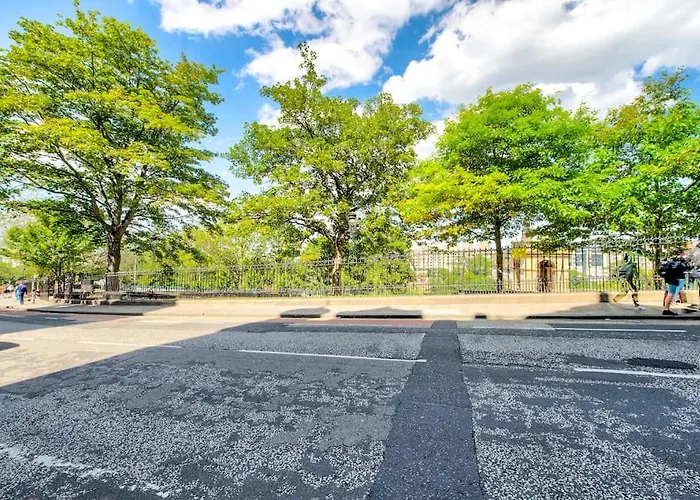 Modern Flat With Views By The Royal Mile *