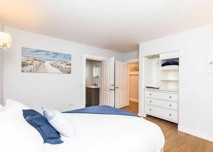 Luxury Modern 3 Bedroom In Centre Lejlighed Edinburgh