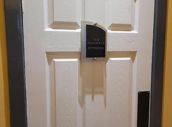 The - No 8 Guest house Edinburgh