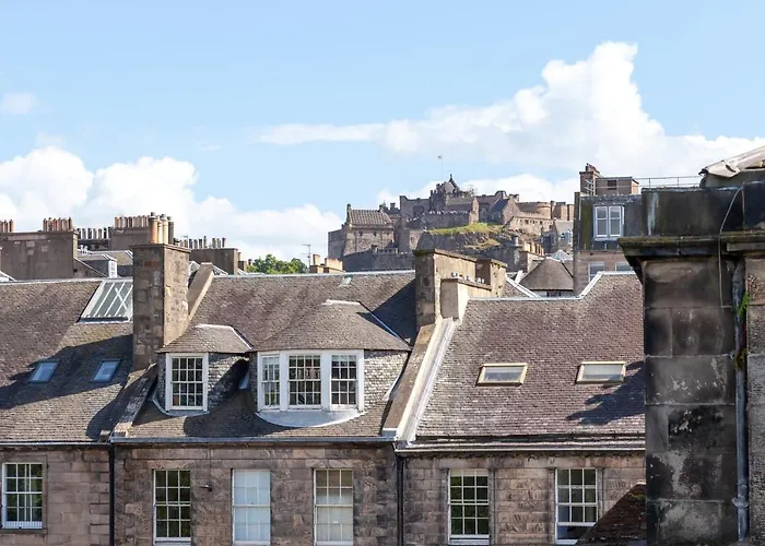 Joivy Beautiful Penthouse With Terrace & Jacuzzi