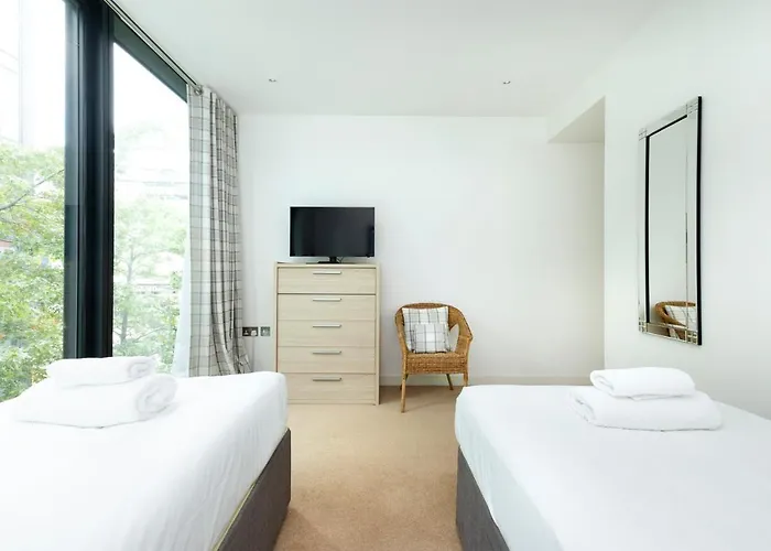 Altido Elegant Flat Near The Meadows With Parking * Edinburgh