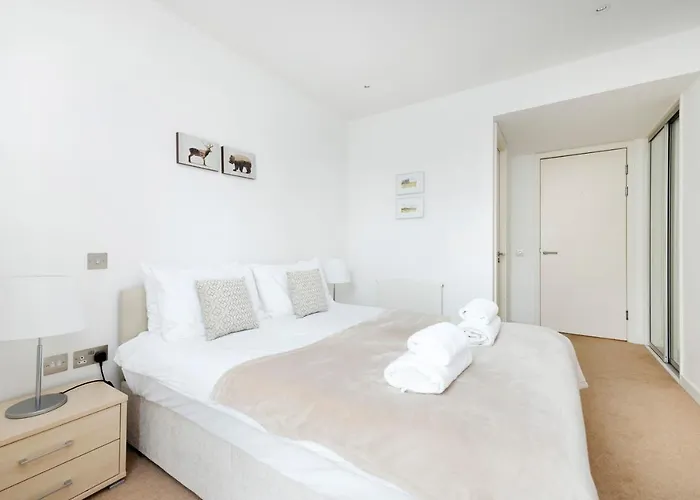 דירה Altido Elegant Flat Near The Meadows With Parking אדינבורו