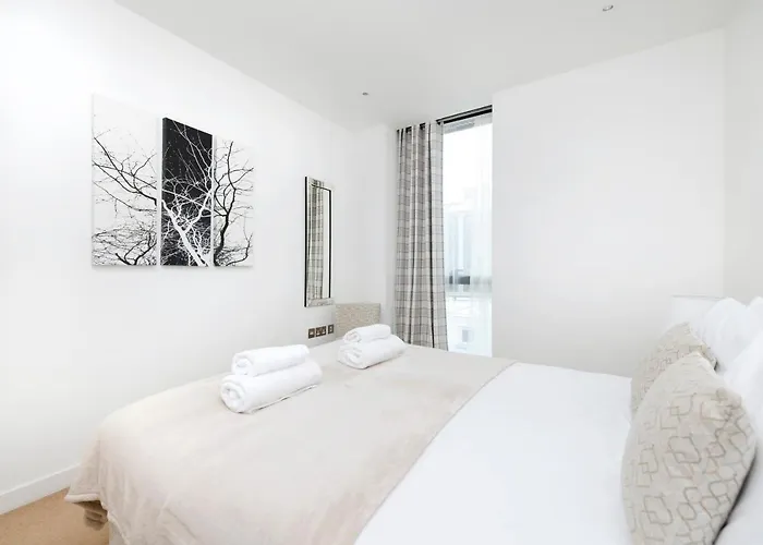 Altido Elegant Flat Near The Meadows With Parking * 에든버러