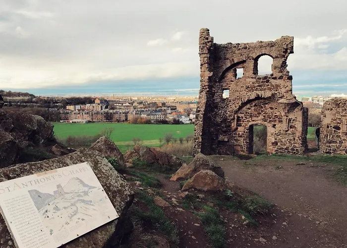 Meadowbank 1-bedroom Flat דירה