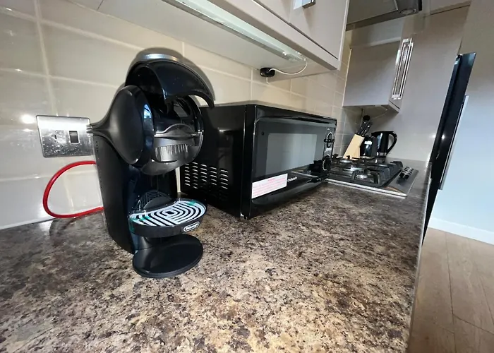 Bright 3 Bedroom Apartamento