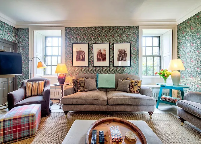 The Rock House - Main House Edinburgh