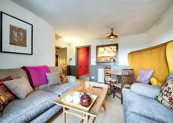 The Rock House - Terrace - In Heart Of The Edinburgh