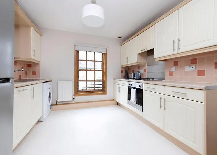 Appartamento Joivy Bright And Cosy Flat Near The Scotland Gallery Edimburgo