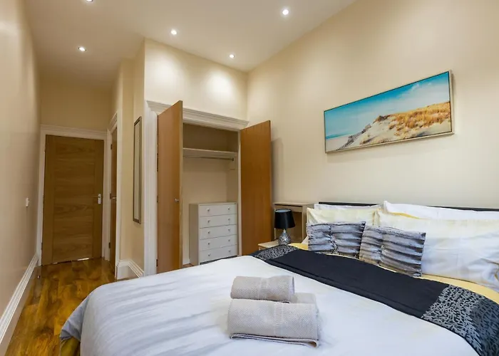 Apartmán New 3-bedroom Close To Centre