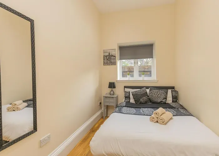 شقة New 3-bedroom Close To Centre