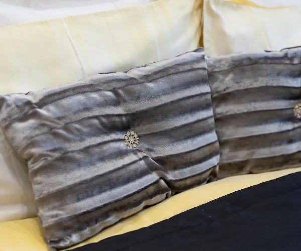 شقة New 3-bedroom Close To Centre إدنبرة