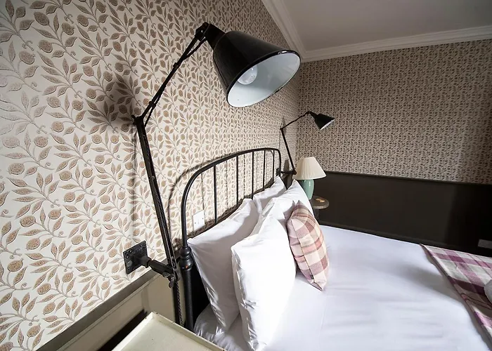 The Rock House - Terrace - In Heart Of The شقة