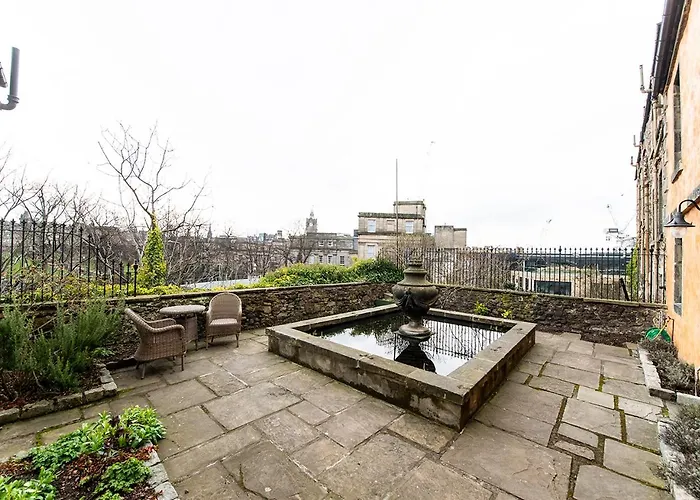 The Rock House - Terrace - In Heart Of The * Edinburgh