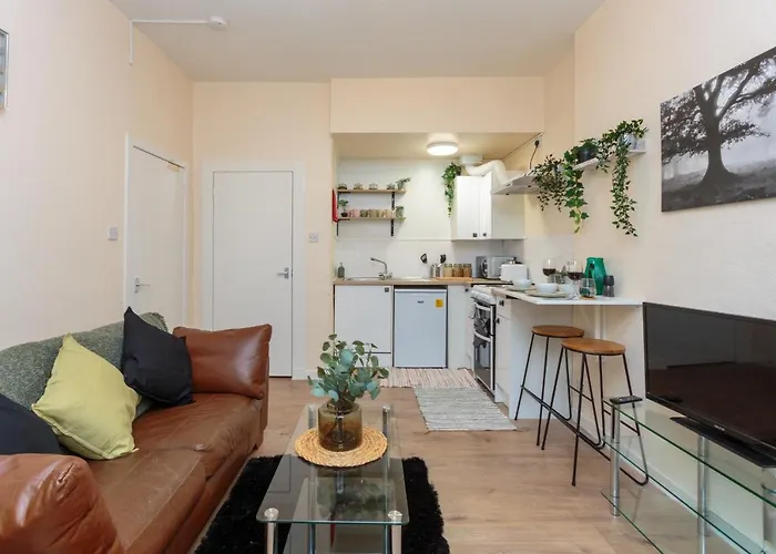 Cozy 1b Groundfloor - 8 Minute From Centre Edimburgo