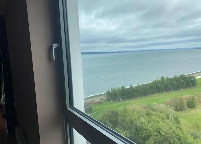 Modern 2 Bed With Stunning Seaside View Edinburgh