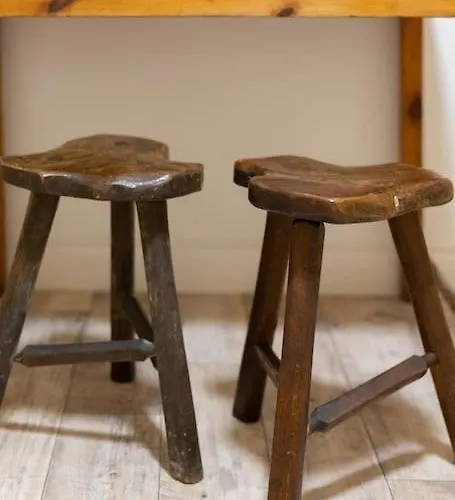 Pilrig Flat: A Lovely 5-bed With A Lift *