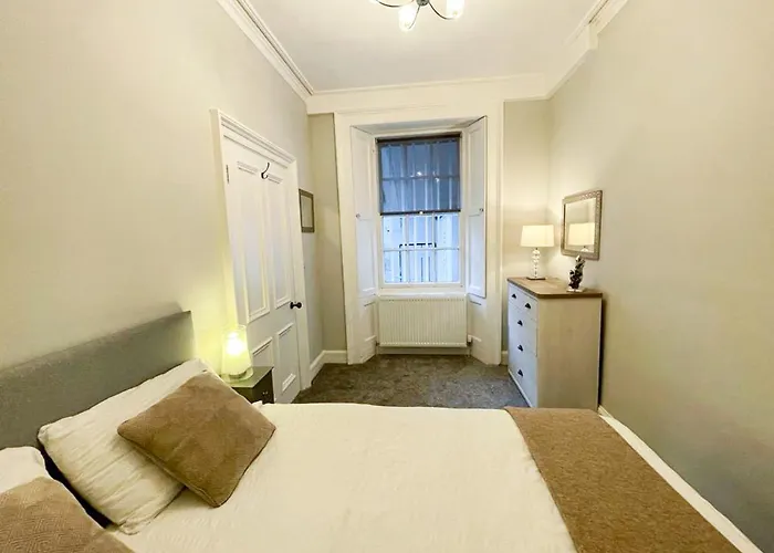 2bed, Private Garden & Fireplace, Near Water Of Leith Appartement Édimbourg