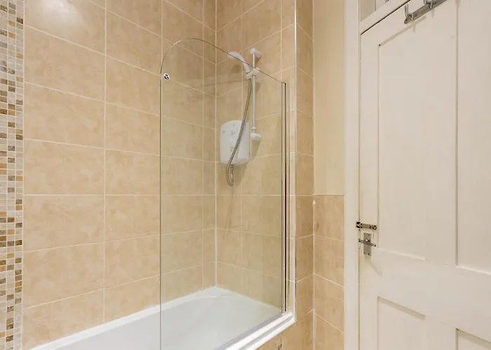 Cute - 1bd Near Centre - Leith Walk 公寓 *