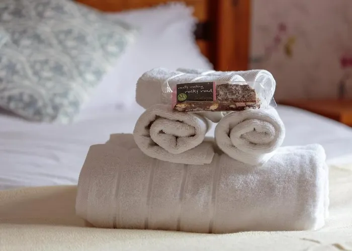 Gorgeous 3-bed Flat, 15 Minutes To Centre