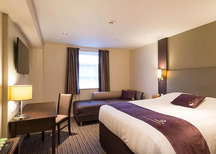 Hotel Premier A1 - Newcraighall