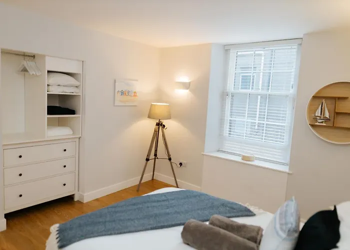 Luxury Modern 3 Bedroom In Centre Edinburgh