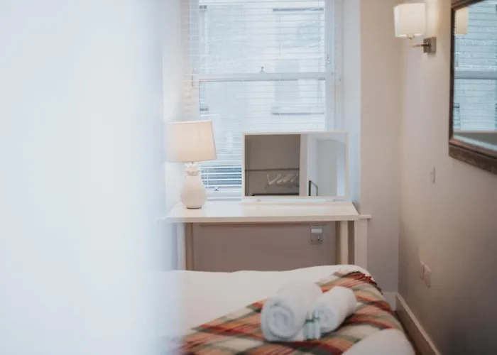 Luxury Modern 3 Bedroom In Centre Apartamento *