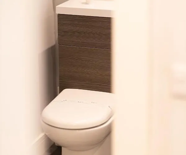 Luxury Modern 3 Bedroom In Centre Apartamento