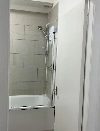 Apartamento Central, Festival Theater *