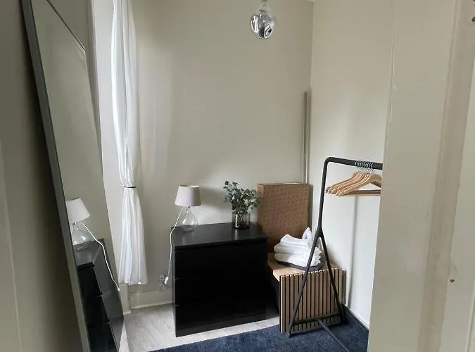 1 Bed Lägenhet *
