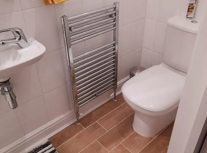 Modern Flat Near Centre. * Edinburgh